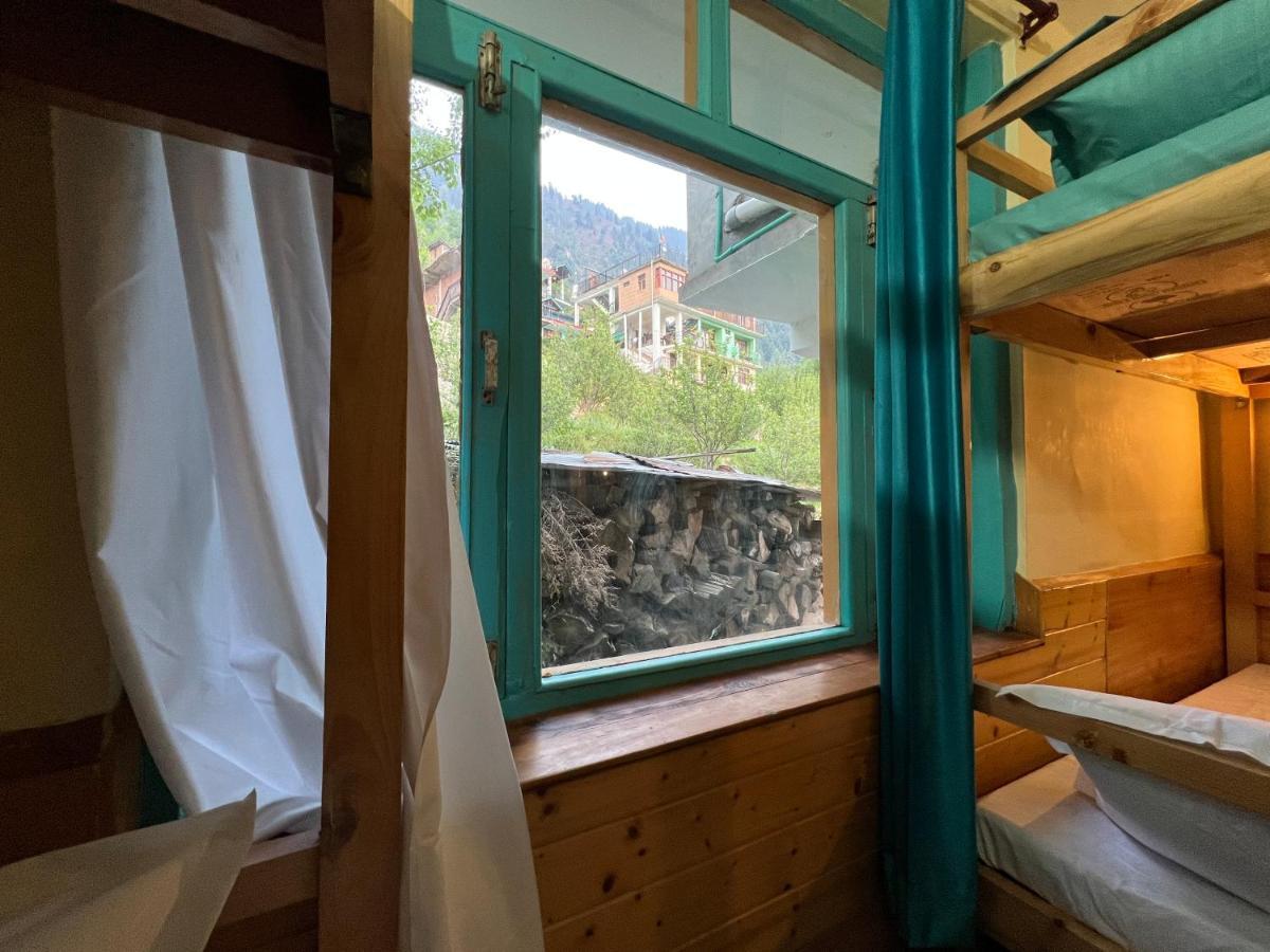 The Vagabond Manali Hostel Екстериор снимка